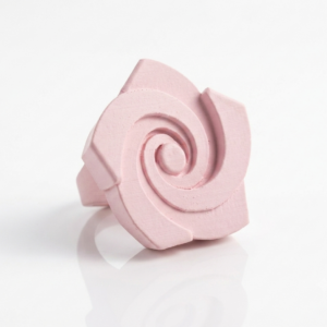 Anillo Camelia